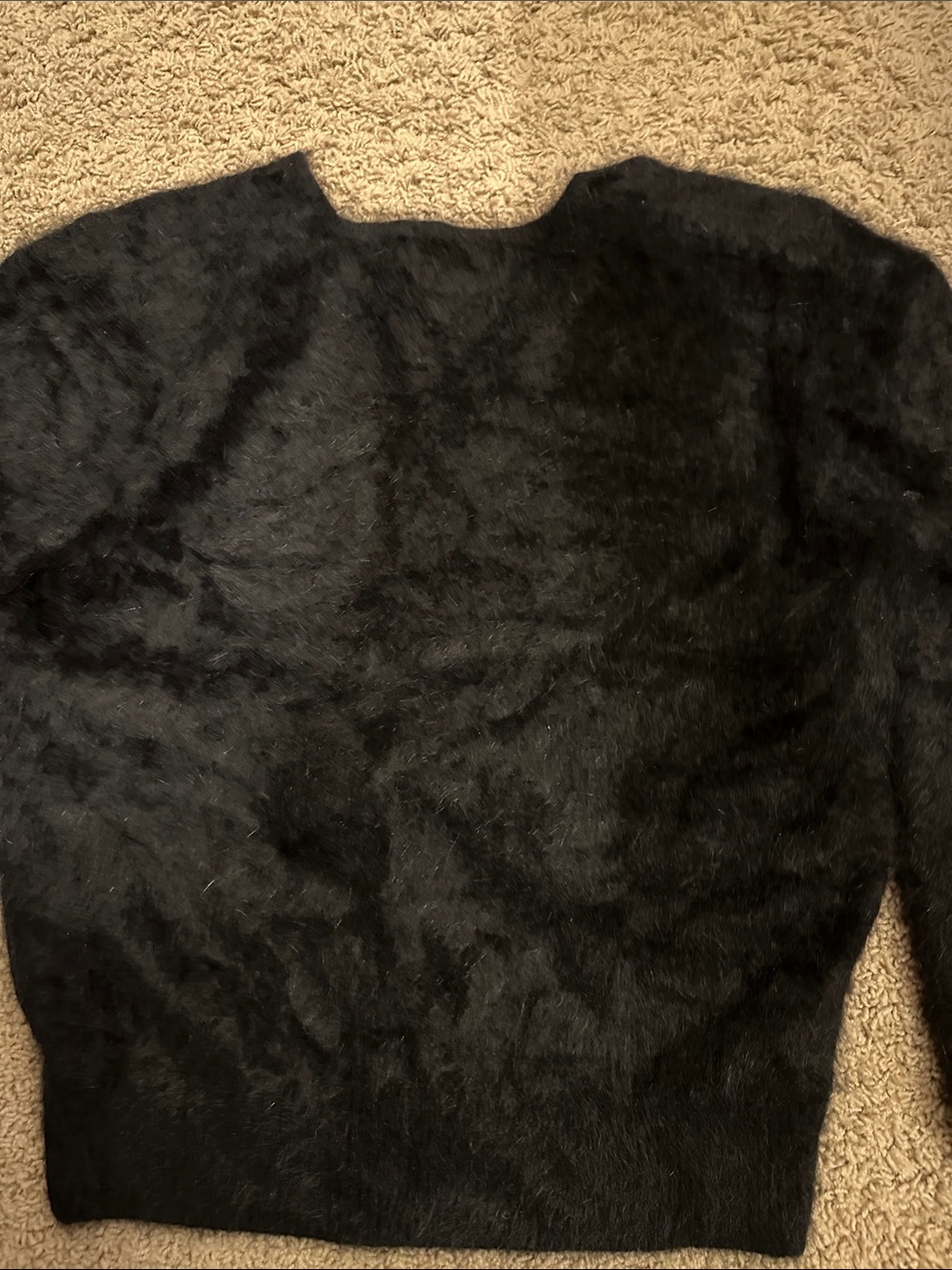 Venesha Angora Fuzzy V-Neck Sweater - Picture 4 of 4